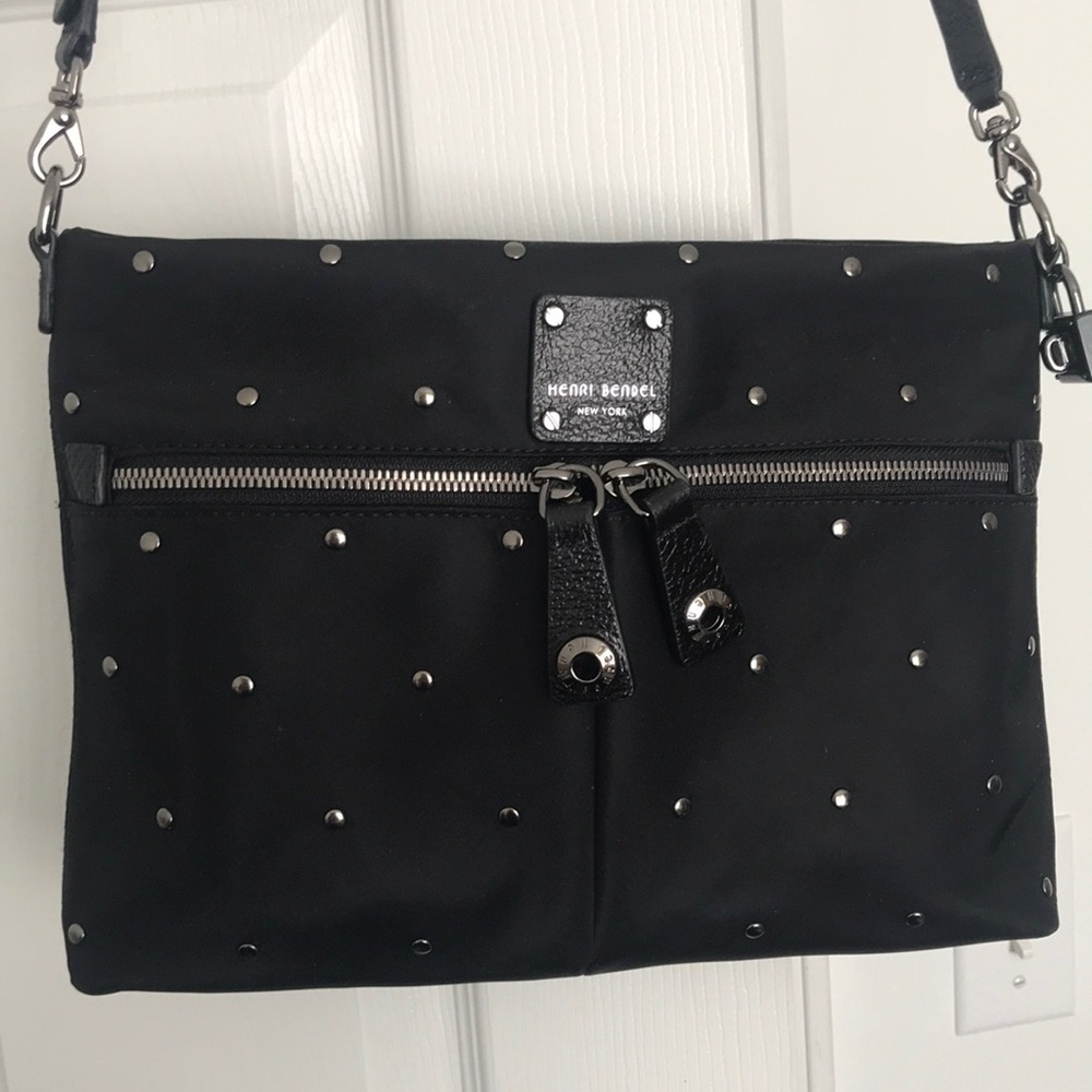 Unique Henri Bendel Jetsetter